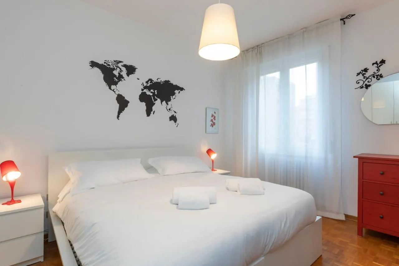 Mimmi Apartment Zurigo 12 Milan 0*,