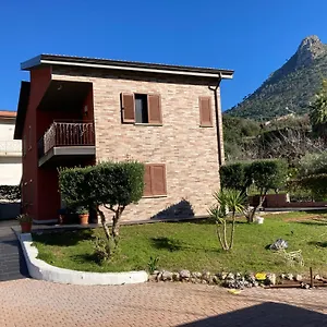 villa-maglio.sicilyhotelsitaly.net/